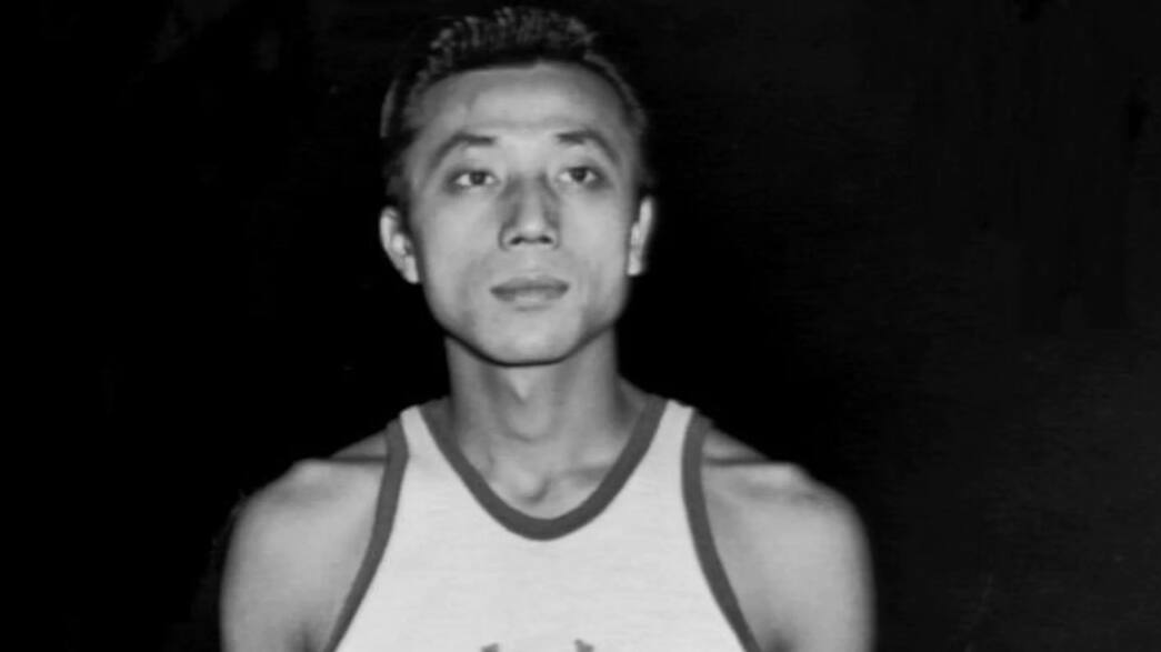 リーグ史上初の日系アメリカ人選手 ワット ミサカ氏が死去 Nba Rakuten