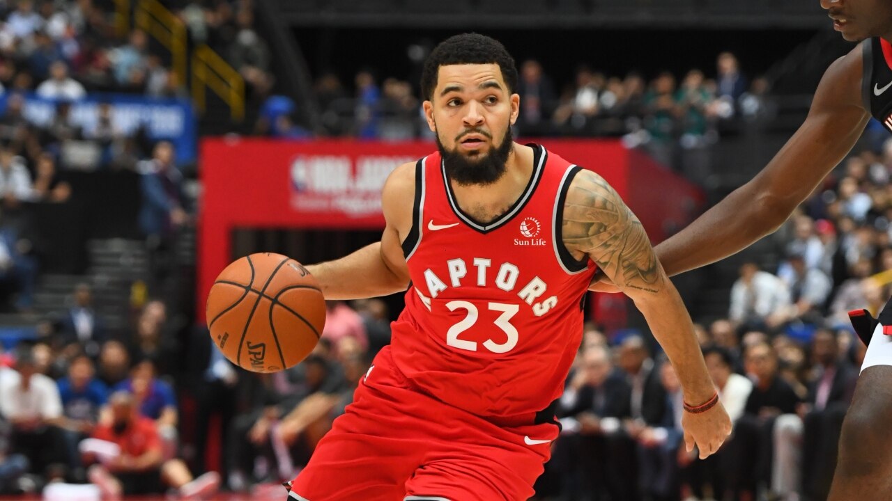ニックス ラプターズのフレッド バンブリート獲得へ年俸00万ドルの好条件を準備か Nba Rakuten ニックス ラプターズのフレッド バンブリート獲得へ年俸00万ドルの好条件を準備か Nba Rakuten
