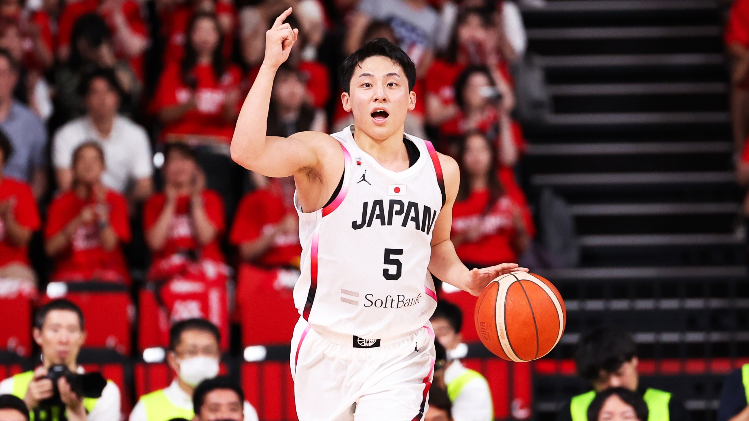 これがコービーを敬う自分のやり方」 76ersに移籍したポール